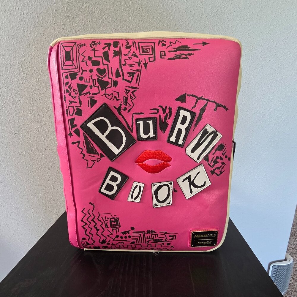 Loungefly Paramount: Mean Girls